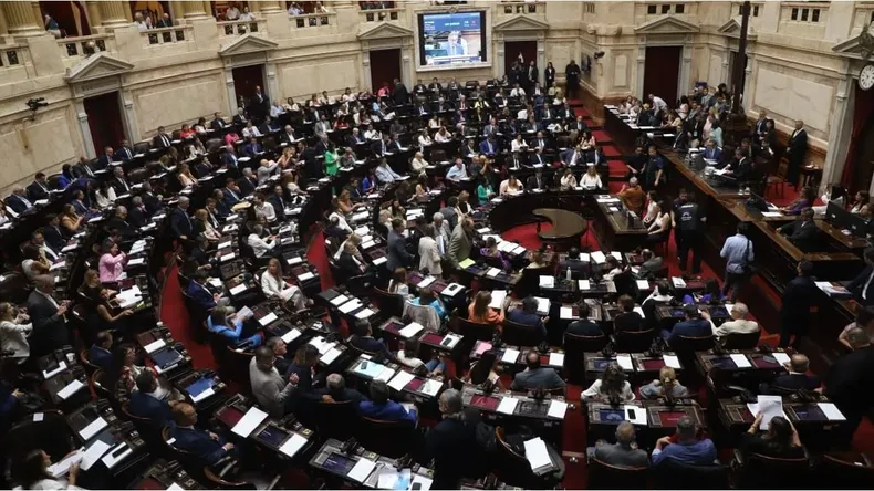 Diputados: convocan a sesión especial para tratar la emergencia universitaria