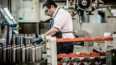 Quienes reciban Potenciar Trabajo también podran recibir Asignación Universal por Hijo (AUH) y Asignación por Embarazo (AUE), entre otros. Quienes reciban Potenciar Trabajo también podran recibir Asignación Universal por Hijo (AUH) y Asignación por Embarazo (AUE), entre otros.