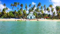 La Iglesia de São Benedito, también conocida como Igrejinha dos Carneiros, es el ícono indiscutible de este destino. La Iglesia de São Benedito, también conocida como Igrejinha dos Carneiros, es el ícono indiscutible de este destino.