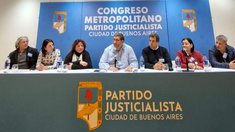 El PJ porteño eligió a Juan Manuel Olmos al frente del Congreso Metropolitano.