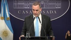 “Negar lo que fue Maradona, o negar lo que aportó en términos deportivos digamos es no haber sido argentino, afirmó Adorni.&nbsp;