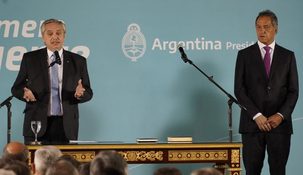 Alberto Fernández y Daniel Scioli viajan a La Rioja.