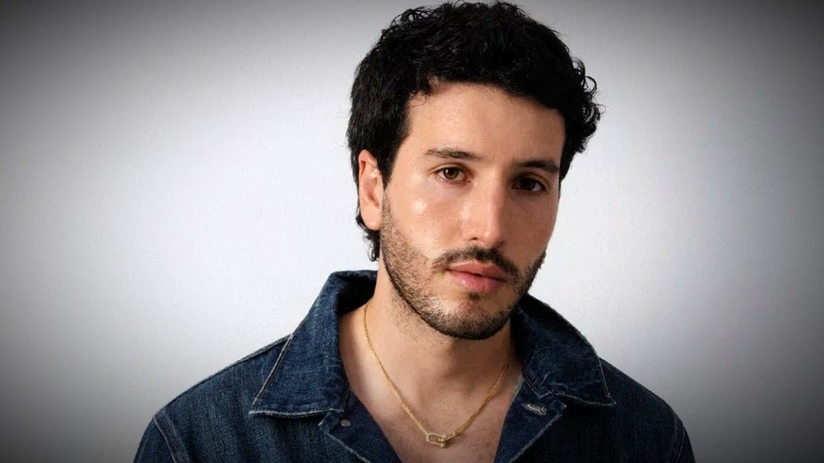 Un hijo mimado: Sebastián Yatra confesó que todavía duerme con sus padres