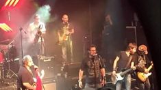 Puro rock: Daniel Osvaldo se subió al escenario y cantó junto a La 25 Puro rock: Daniel Osvaldo se subió al escenario y cantó junto a La 25