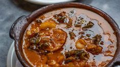 Estos guisos son los mejores de Buenos Aires. Estos guisos son los mejores de Buenos Aires.