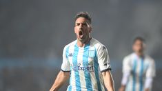 Hauche marcó el primer gol del triunfo de Racing sobre Banfield. Hauche marcó el primer gol del triunfo de Racing sobre Banfield.