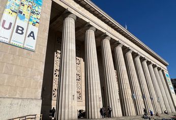 El Gobierno volvió a apuntar a la UBA. El Gobierno volvió a apuntar a la UBA.