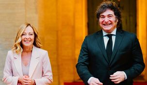 Javier Milei junto a Giorgia Meloni.