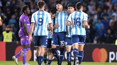 La Academia logró una victoria fundamental. La Academia logró una victoria fundamental.