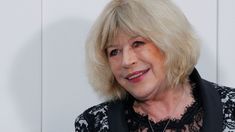 A los 78 murió la cantante Marianne Faithfull. A los 78 murió la cantante Marianne Faithfull.