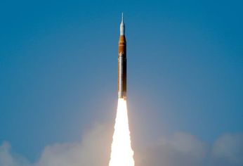 Artemis 2 tras el despegue. Hoy se encuentra en la órbita lunar. Artemis 2 tras el despegue. Hoy se encuentra en la órbita lunar.