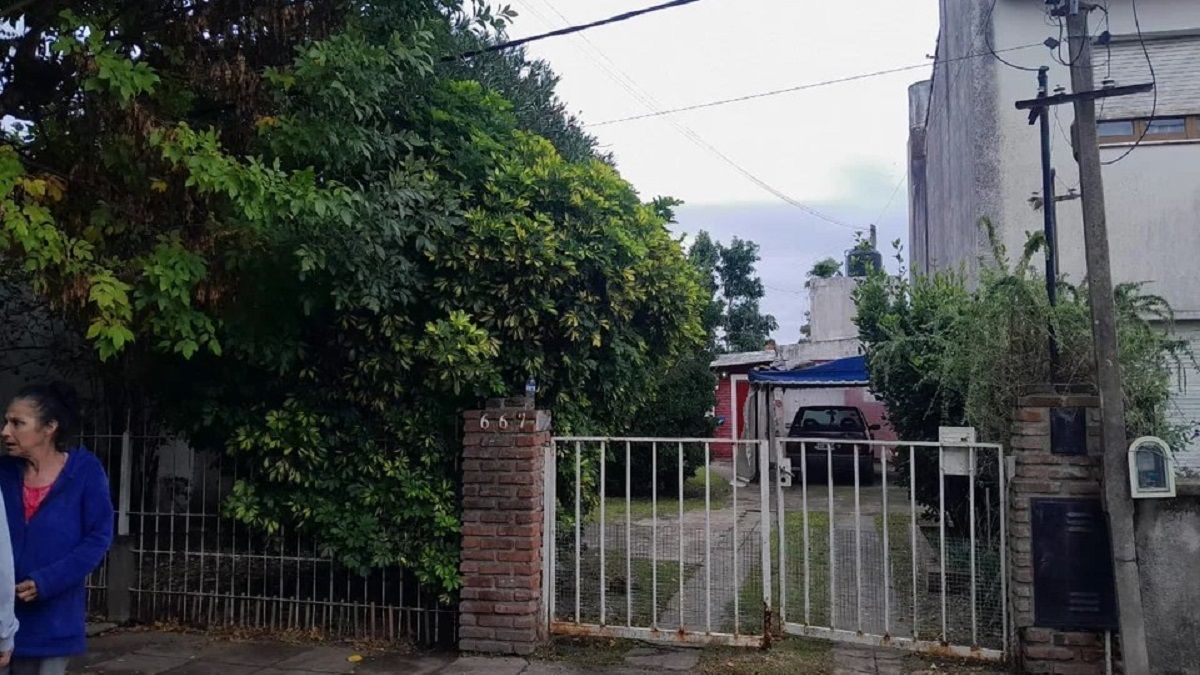 Horror en La Plata: hallaron muerto a un jubilado de 80 años y sospechan que fue asesinado