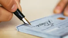 La Agencia de Recaudación y Control Aduanero (ARCA) fijó nueva fecha de vencimiento para el impuesto al cheque. La Agencia de Recaudación y Control Aduanero (ARCA) fijó nueva fecha de vencimiento para el impuesto al cheque.