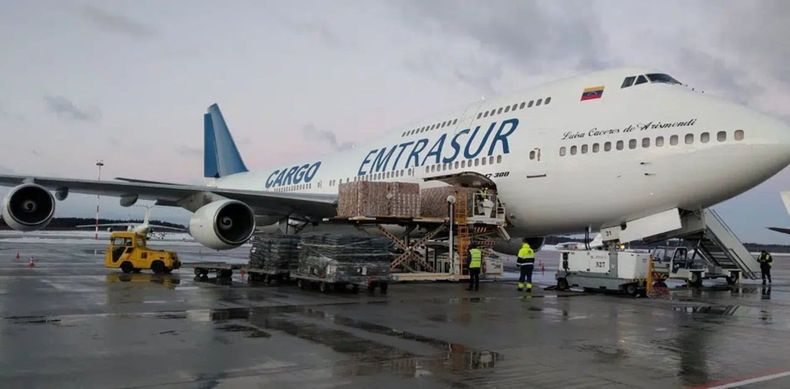 Un avión venezolano con iraníes causó revuelo en Ezeiza.