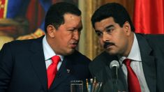 Maduro sucedió a Hugo Chávez en 2013, tras la muerte del expresidente. Maduro sucedió a Hugo Chávez en 2013, tras la muerte del expresidente.