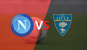 Napoli y Lecce no se sacaron ventaja y terminaron sin goles