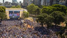El partido de la Selección vs Australia se podrá ver en pantallas gigantes. El partido de la Selección vs Australia se podrá ver en pantallas gigantes.