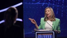 Myriam Bregman aseguró que Milei y Massa no son lo mismo. Myriam Bregman aseguró que Milei y Massa no son lo mismo.