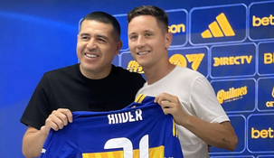 Riquelme y Ander Herrera. Riquelme y Ander Herrera.