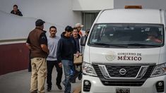 Los ciudadanos deportados a México. Los ciudadanos deportados a México.