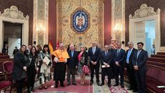 La ceremonia se llevó a cabo en el imponente paraninfo de la universidad.