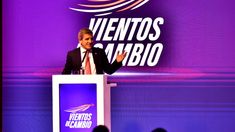 Luis Caputo impulsa la privatización de 5.000 km de rutas.&nbsp;