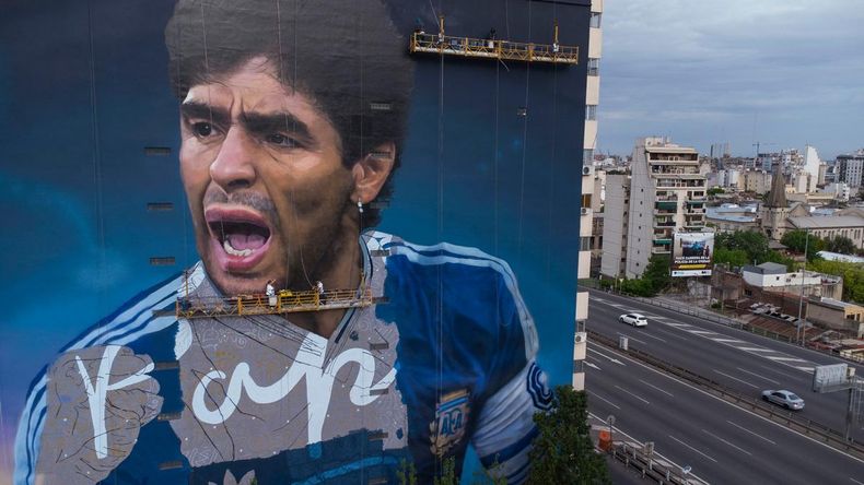 Homenaje a Maradona: inauguran el mural más grande del mundo en honor al 10