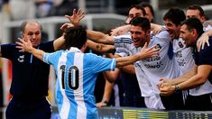 En New Jersey y hace 12 años, Lionel Messi metió 3 de los 91 goles con los que iba a terminar la temporada. En New Jersey y hace 12 años, Lionel Messi metió 3 de los 91 goles con los que iba a terminar la temporada.