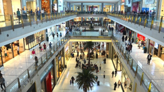 Las ventas en centros de compras aumentaron un 15% interanual en febrero según el Indec. Las ventas en centros de compras aumentaron un 15% interanual en febrero según el Indec.