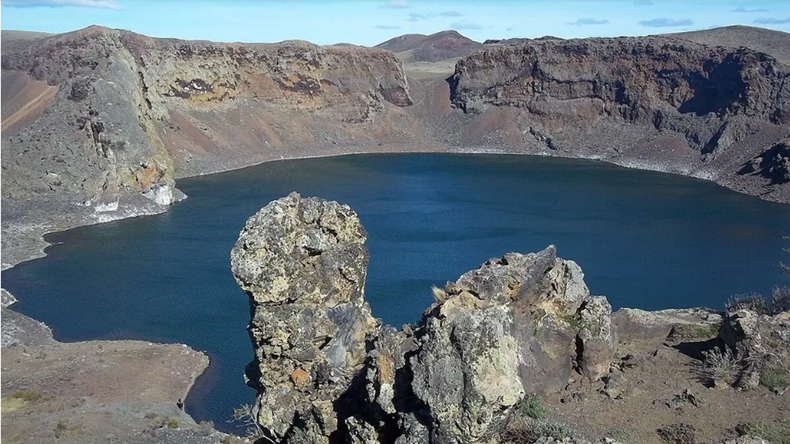 Turismo en Argentina: la laguna surrealista que impacta a todo el mundo.