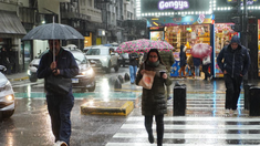 Pronosticaron abundante caída de agua en cortos períodos y en forma localizada, con ráfagas y granizo. Pronosticaron abundante caída de agua en cortos períodos y en forma localizada, con ráfagas y granizo.