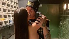 La respuesta de Duki tras acusaciones de infidelidad a su novia Emilia Mernes La respuesta de Duki tras acusaciones de infidelidad a su novia Emilia Mernes