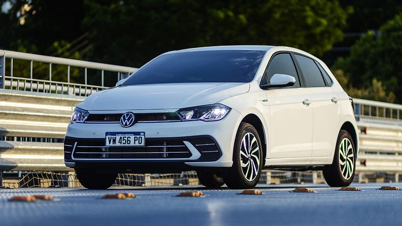 Volkswagen Polo llega importado de Brasil.