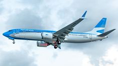 Aerolíneas Argentinas denunciará a los gremios de los pilotos y tripulantes Aerolíneas Argentinas denunciará a los gremios de los pilotos y tripulantes