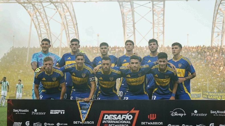 La primera formación de Boca en el 2025 tuvo a Merentiel como capitán.