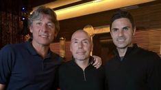 Gabriel Heinze en una reunión junto a Mikel Arteta. Gabriel Heinze en una reunión junto a Mikel Arteta.