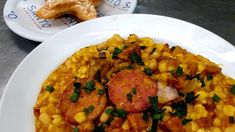 Una selección de lugares donde degustar platos patrios. Una selección de lugares donde degustar platos patrios.