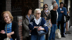 Los haberes jubilitarios quedaron muy atrasados con respecto a la inflación.