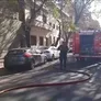 Los bomberos controlaron las llamas tras varias horas de trabajo. Los bomberos controlaron las llamas tras varias horas de trabajo.
