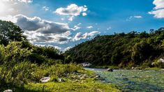 En Córdoba hay un pueblo muy famoso conocido por su miel y sus hermosos paisajes. En Córdoba hay un pueblo muy famoso conocido por su miel y sus hermosos paisajes.