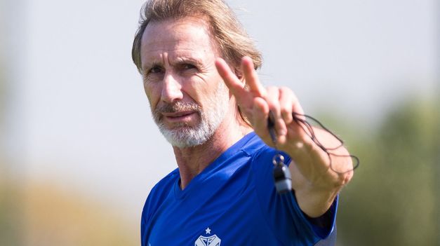 Ricardo Gareca, DT de Vélez.