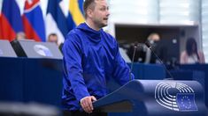 Jens-Frederik Nielsen, primer ministro de Groenlandia. Jens-Frederik Nielsen, primer ministro de Groenlandia.