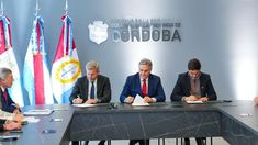 Los gobernadores de Córdoba, Santa Fe y Entre Ríos reclamaron más federalismo y el fin de las retenciones