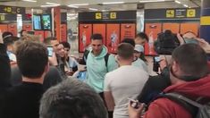 El DT argentino arribó al aeropuerto de Palma de Mallorca El DT argentino arribó al aeropuerto de Palma de Mallorca