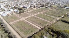 Las propuestas se recibirán hasta el 17 de marzo en la casa central del Banco Hipotecario. Las propuestas se recibirán hasta el 17 de marzo en la casa central del Banco Hipotecario.