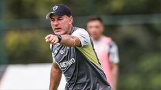 Atlético Mineiro denunció que River pintó el vestuario visitante horas antes del partido Atlético Mineiro denunció que River pintó el vestuario visitante horas antes del partido