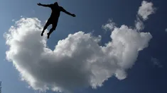 Qué significa soñar con volar según la neurología