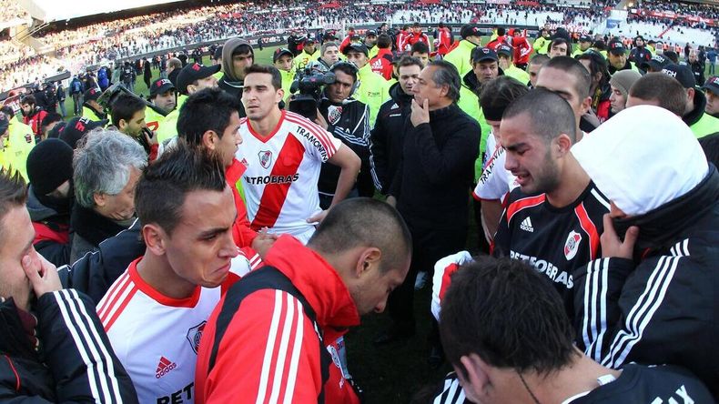 De River al campo tras su retiro del fútbol