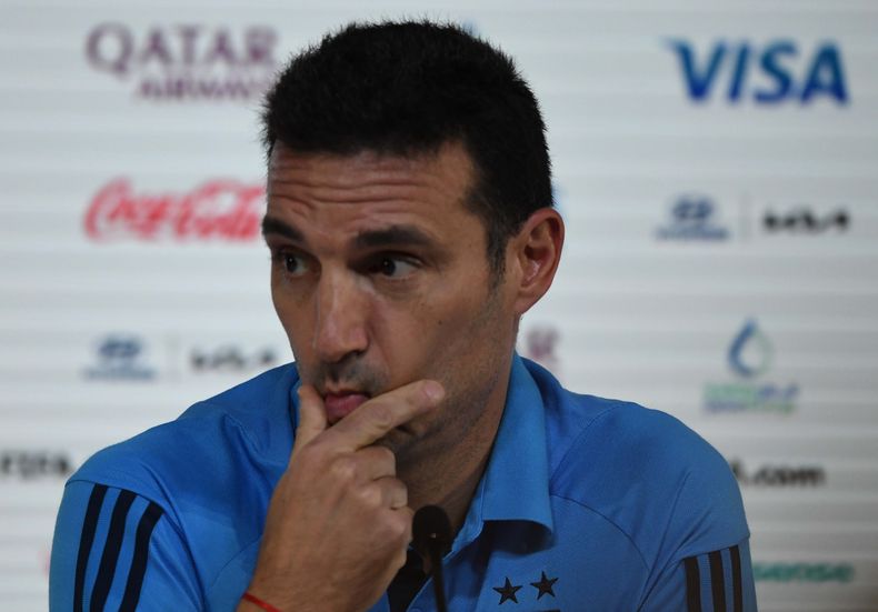Lionel Scaloni en confererencia de prensa &nbsp;