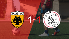 aek y ajax se reparten los puntos y empatan 1-1